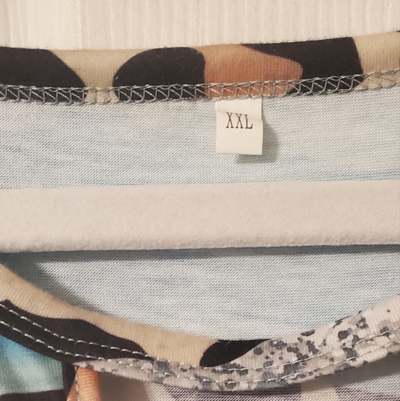 Ladies XXL (fits like a lg/xl) tank tee - Picture 2 of 2